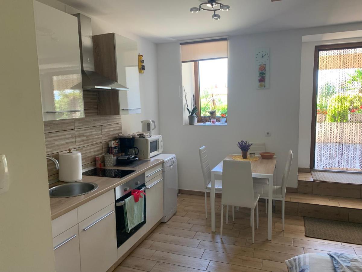 Apartmán Lovre Viskovo Exteriér fotografie